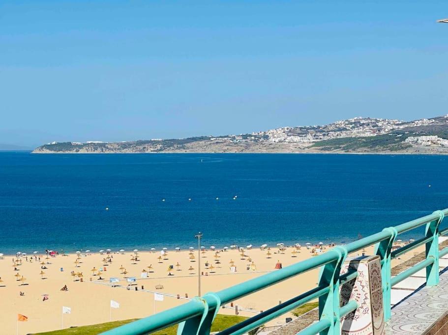 Luxueux Appartement Centre Et Plage & Wifi ! Tanger Luaran gambar