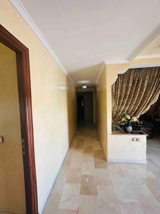 Luxueux Appartement Centre Et Plage & Wifi ! Tanger Luaran gambar