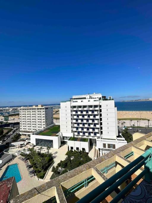 Luxueux Appartement Centre Et Plage & Wifi ! Tanger Luaran gambar